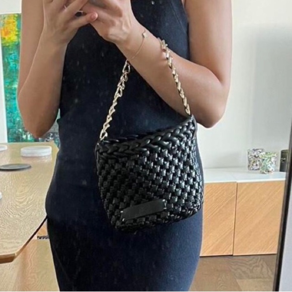 ♥️sold♥️AJE bag: bucket with gold chain detail RRP $375 - Picture 3 of 6